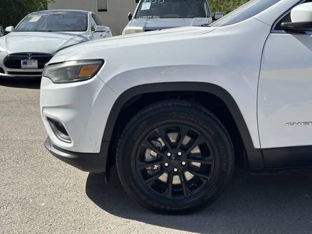 used 2019 Jeep Cherokee car, priced at $9,995