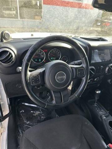 used 2014 Jeep Wrangler Unlimited car, priced at $11,995