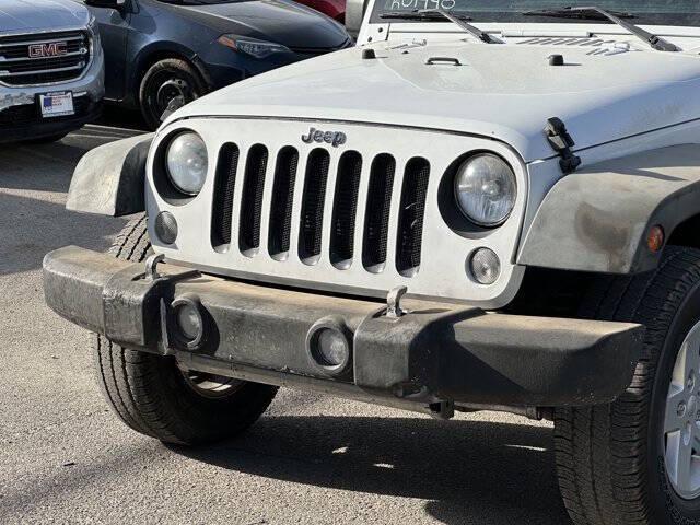 used 2014 Jeep Wrangler Unlimited car, priced at $11,995