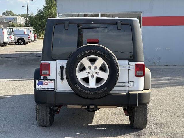 used 2014 Jeep Wrangler Unlimited car, priced at $11,995