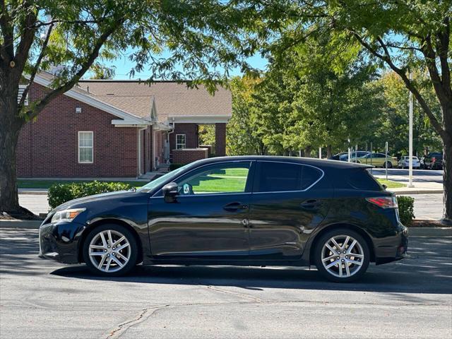 used 2015 Lexus CT 200h car, priced at $10,995