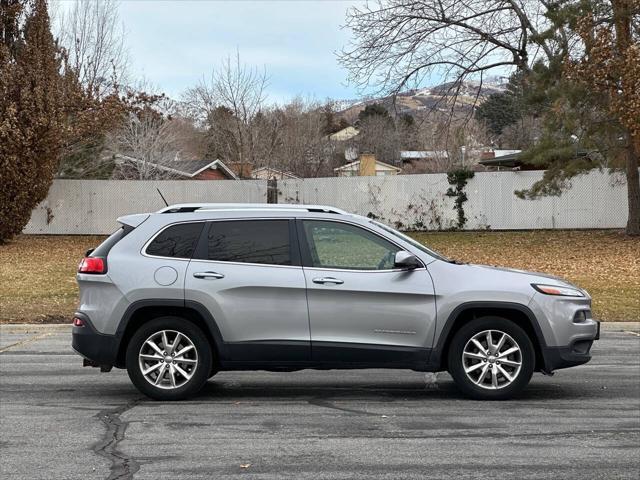 used 2014 Jeep Cherokee car, priced at $6,995