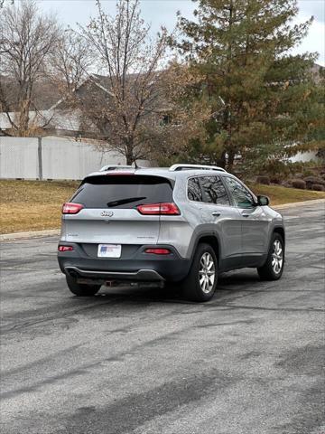 used 2014 Jeep Cherokee car, priced at $6,995