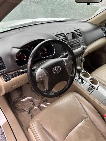 used 2010 Toyota Highlander car, priced at $6,995