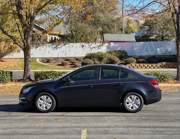 used 2016 Chevrolet Cruze Limited car, priced at $5,995