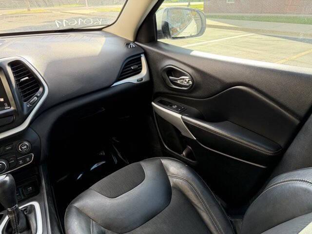 used 2018 Jeep Cherokee car, priced at $7,995