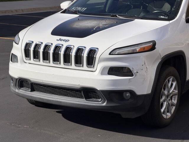 used 2018 Jeep Cherokee car, priced at $7,995