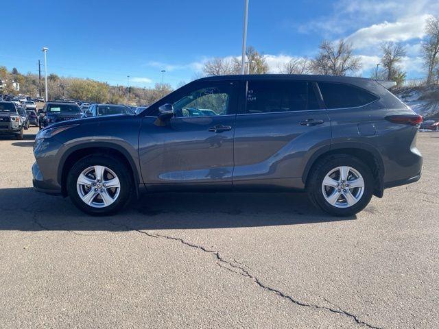 used 2024 Toyota Highlander car, priced at $40,390