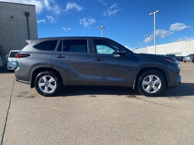 used 2024 Toyota Highlander car, priced at $40,390