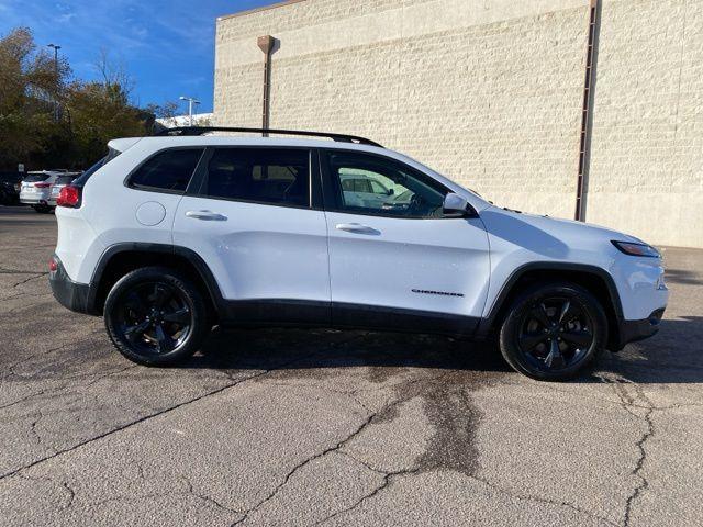 used 2018 Jeep Cherokee car, priced at $18,490