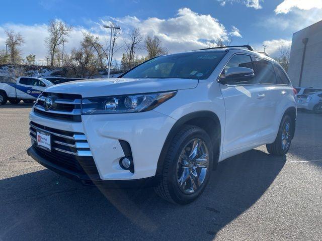 used 2017 Toyota Highlander car, priced at $26,890