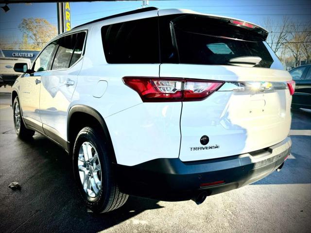 used 2020 Chevrolet Traverse car, priced at $17,500