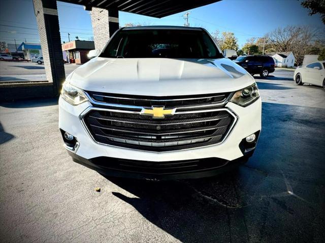 used 2020 Chevrolet Traverse car, priced at $17,500