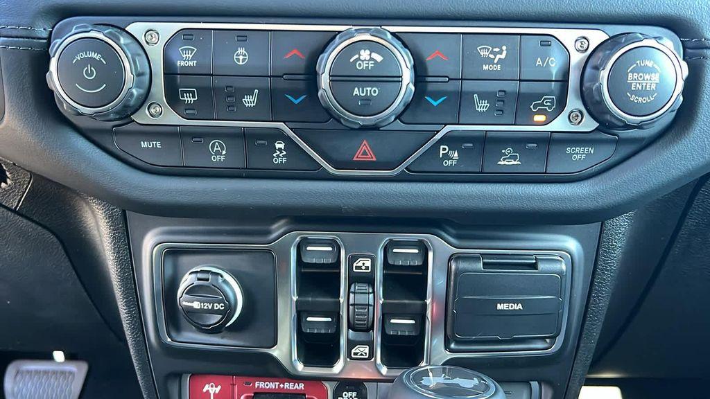 new 2026 Jeep Wrangler car, priced at $65,539