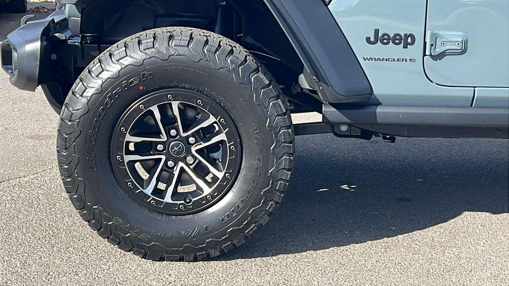 new 2026 Jeep Wrangler car, priced at $58,304