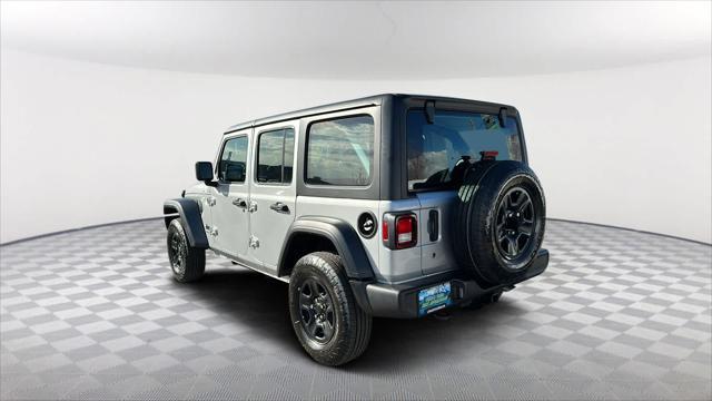 new 2024 Jeep Wrangler car, priced at $40,000