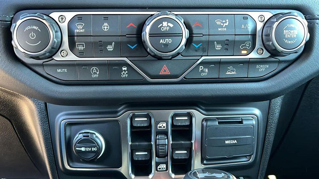 new 2026 Jeep Wrangler car, priced at $67,480