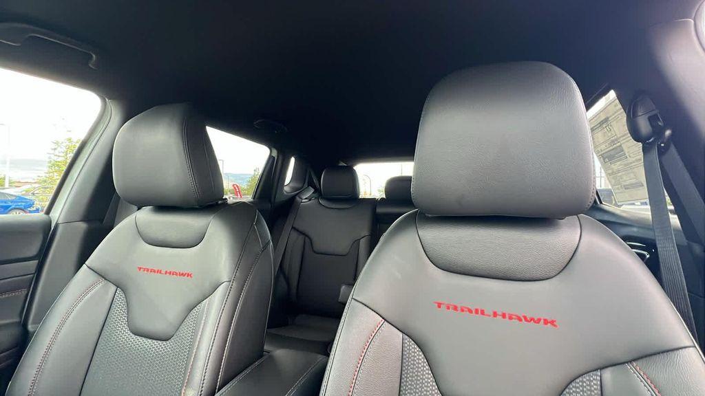 new 2025 Jeep Compass car, priced at $32,100