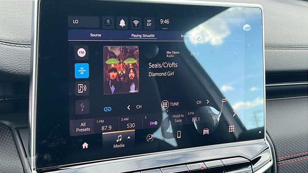 new 2025 Jeep Compass car, priced at $30,600