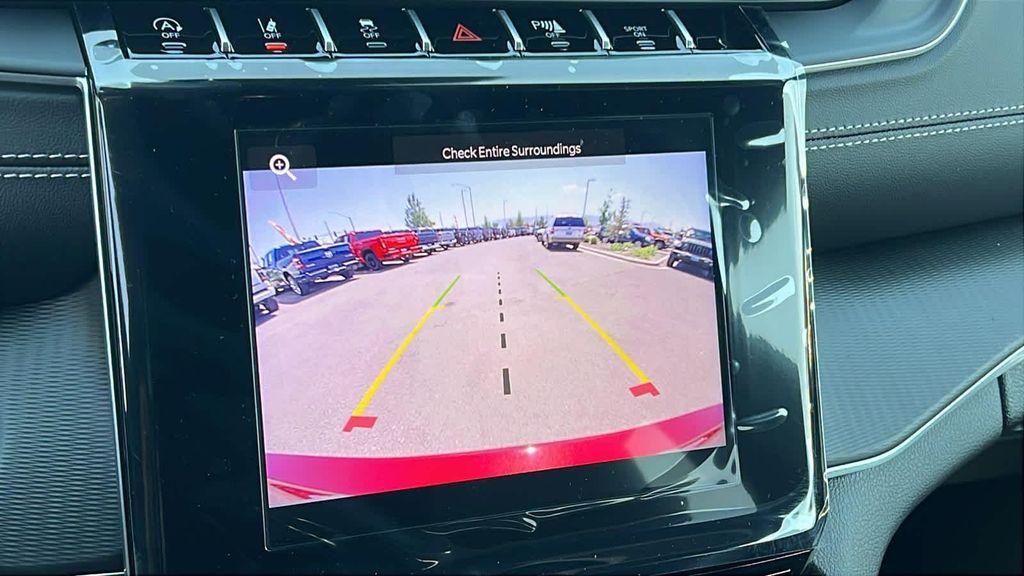 new 2025 Jeep Grand Cherokee L car, priced at $40,000