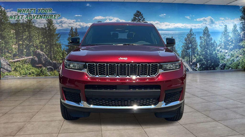 new 2025 Jeep Grand Cherokee L car, priced at $40,000