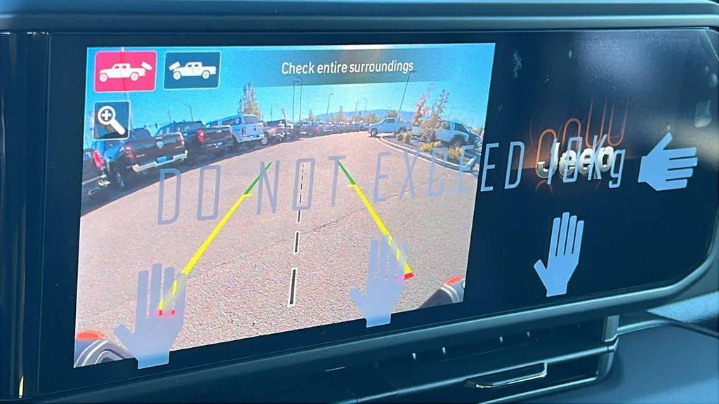 new 2025 Jeep Gladiator car, priced at $52,261