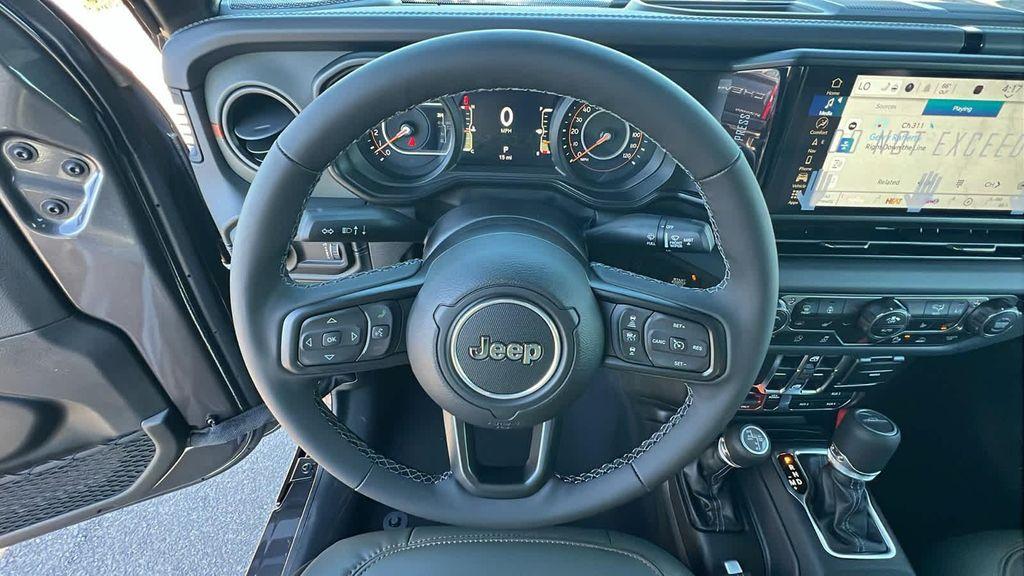 new 2025 Jeep Gladiator car, priced at $52,261