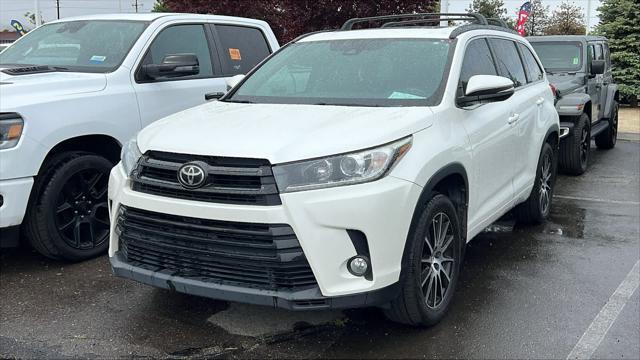 used 2018 Toyota Highlander car, priced at $25,980