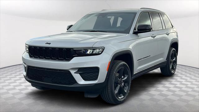 new 2025 Jeep Grand Cherokee car, priced at $43,880