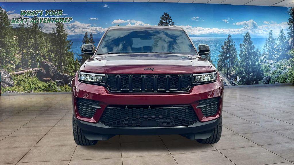 new 2025 Jeep Grand Cherokee car, priced at $41,750