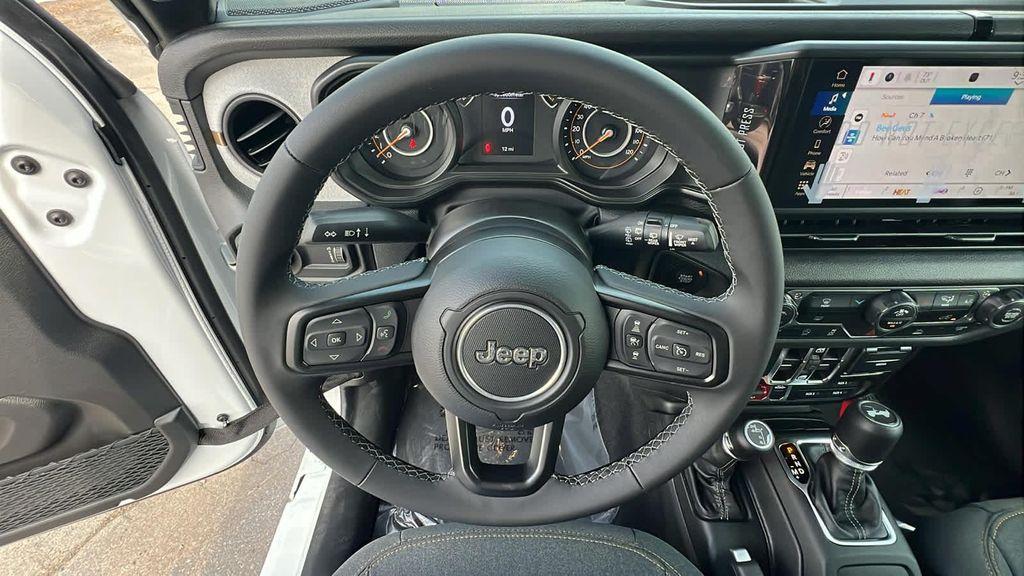 new 2025 Jeep Wrangler car, priced at $48,260