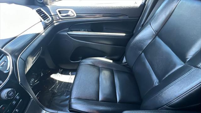 used 2022 Jeep Grand Cherokee car, priced at $28,780