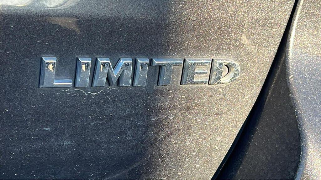 used 2019 Jeep Grand Cherokee car, priced at $23,980