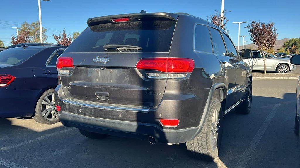 used 2019 Jeep Grand Cherokee car, priced at $23,980