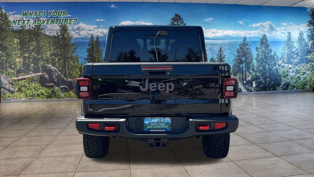 new 2025 Jeep Gladiator car, priced at $52,400