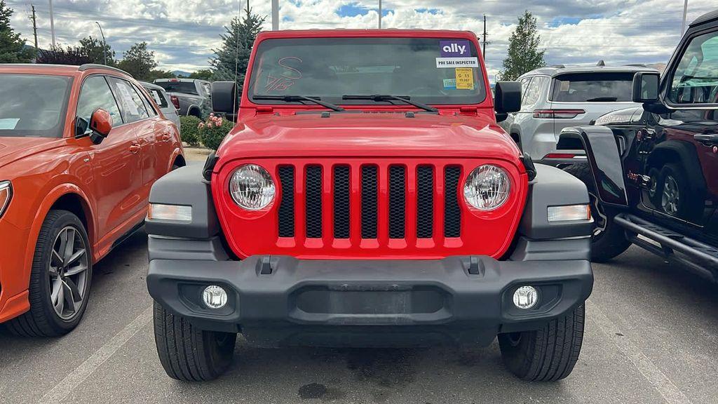 used 2022 Jeep Wrangler Unlimited car, priced at $37,980