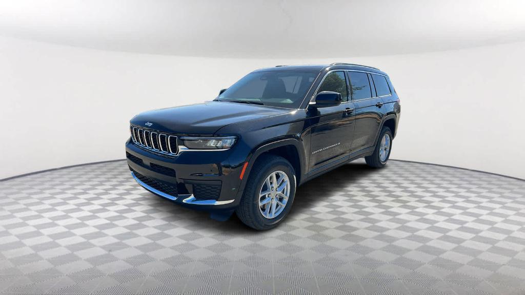 new 2024 Jeep Grand Cherokee L car, priced at $41,000