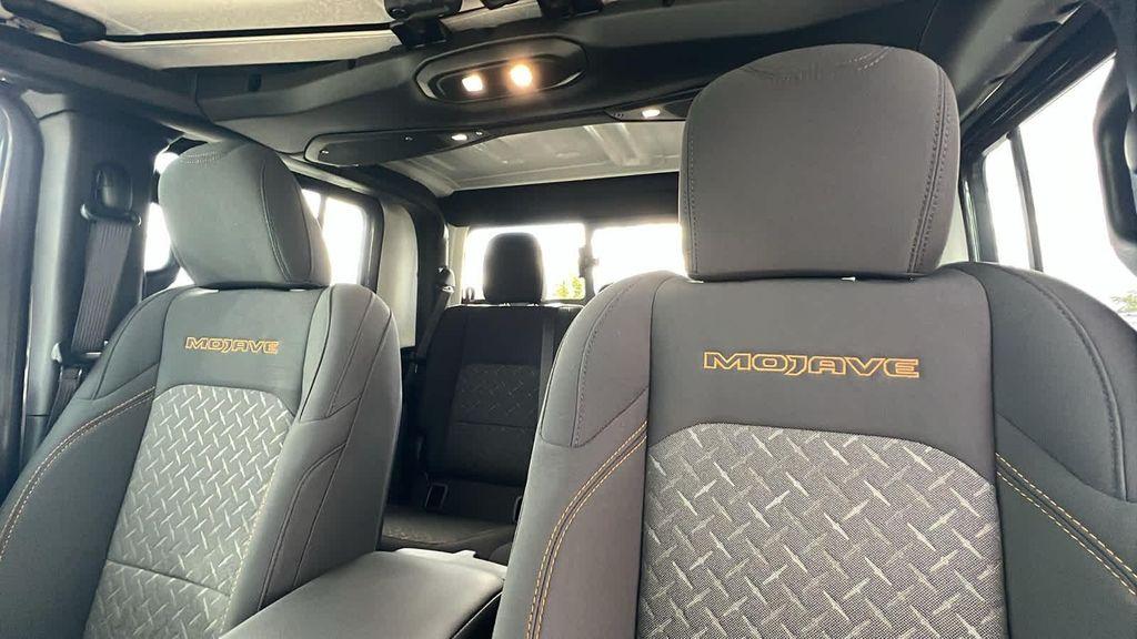 new 2025 Jeep Gladiator car, priced at $46,349