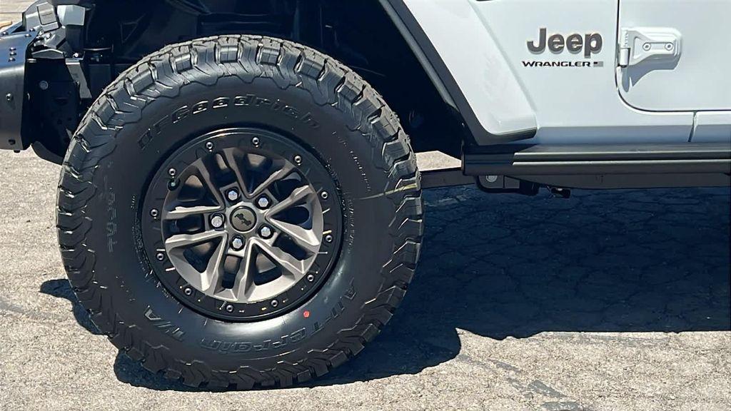 new 2025 Jeep Wrangler car, priced at $98,900