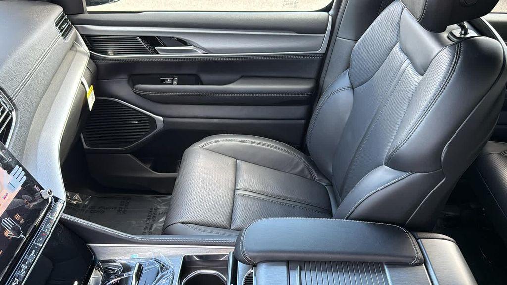 new 2025 Jeep Wagoneer L car, priced at $74,680