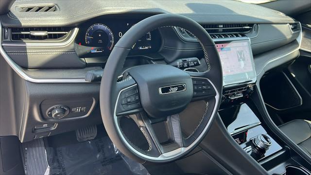 new 2025 Jeep Grand Cherokee L car, priced at $49,500
