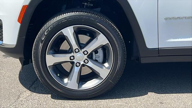 new 2025 Jeep Grand Cherokee L car, priced at $49,500