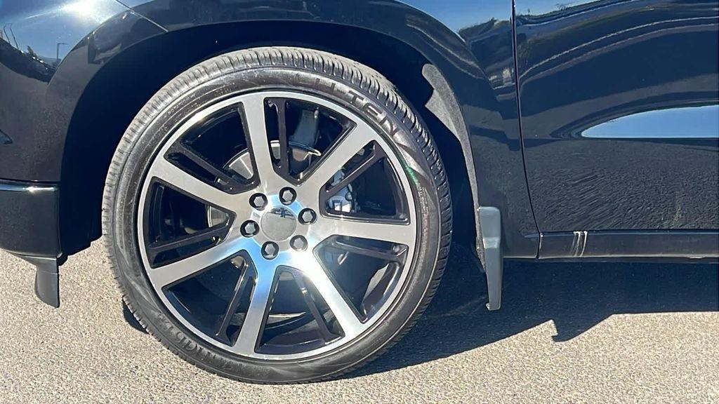 used 2024 Chevrolet Silverado 1500 car, priced at $35,480