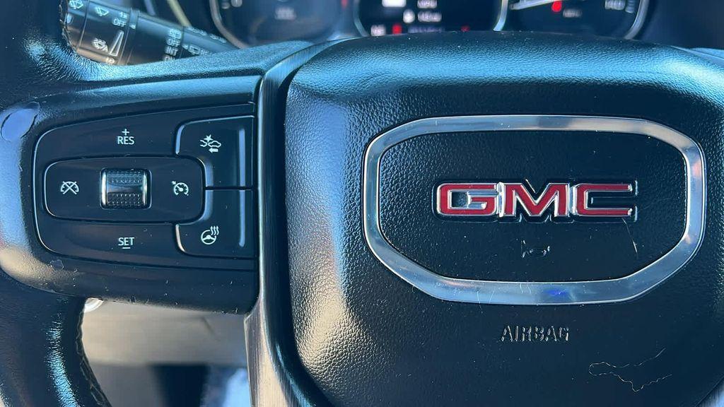 used 2021 GMC Yukon XL car, priced at $47,980