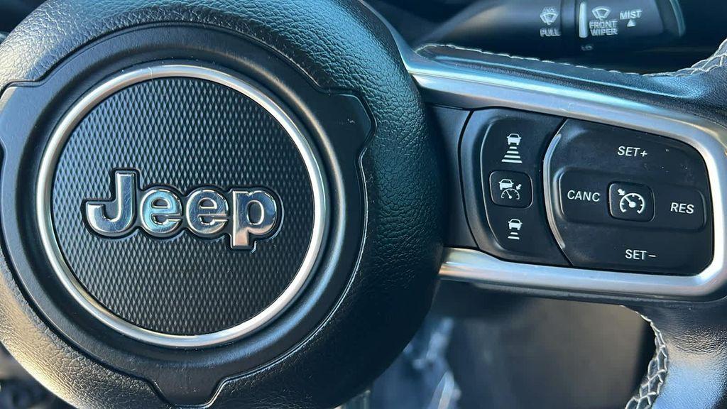 used 2021 Jeep Gladiator car, priced at $32,980