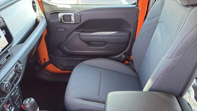 new 2025 Jeep Wrangler car, priced at $43,900