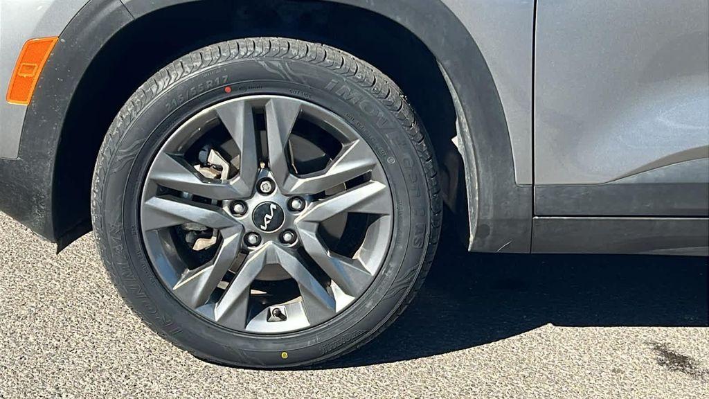 used 2023 Kia Seltos car, priced at $21,280