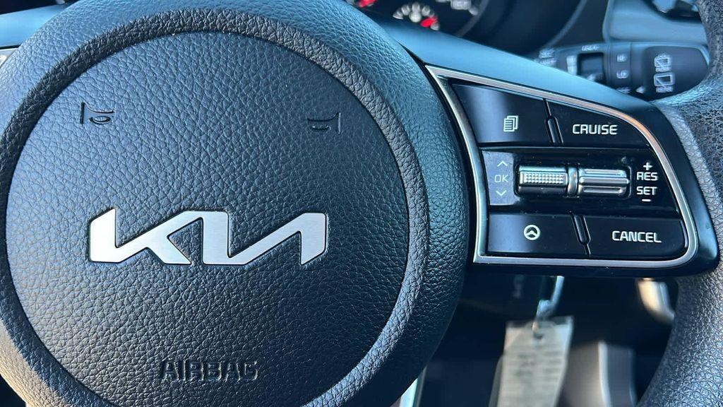 used 2023 Kia Seltos car, priced at $21,280