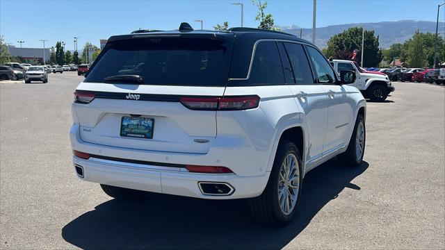 new 2025 Jeep Grand Cherokee car, priced at $62,500