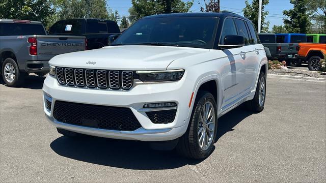 new 2025 Jeep Grand Cherokee car, priced at $62,500